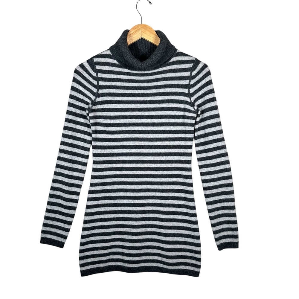 HOLT RENFREW Cashmere Striped Turtleneck